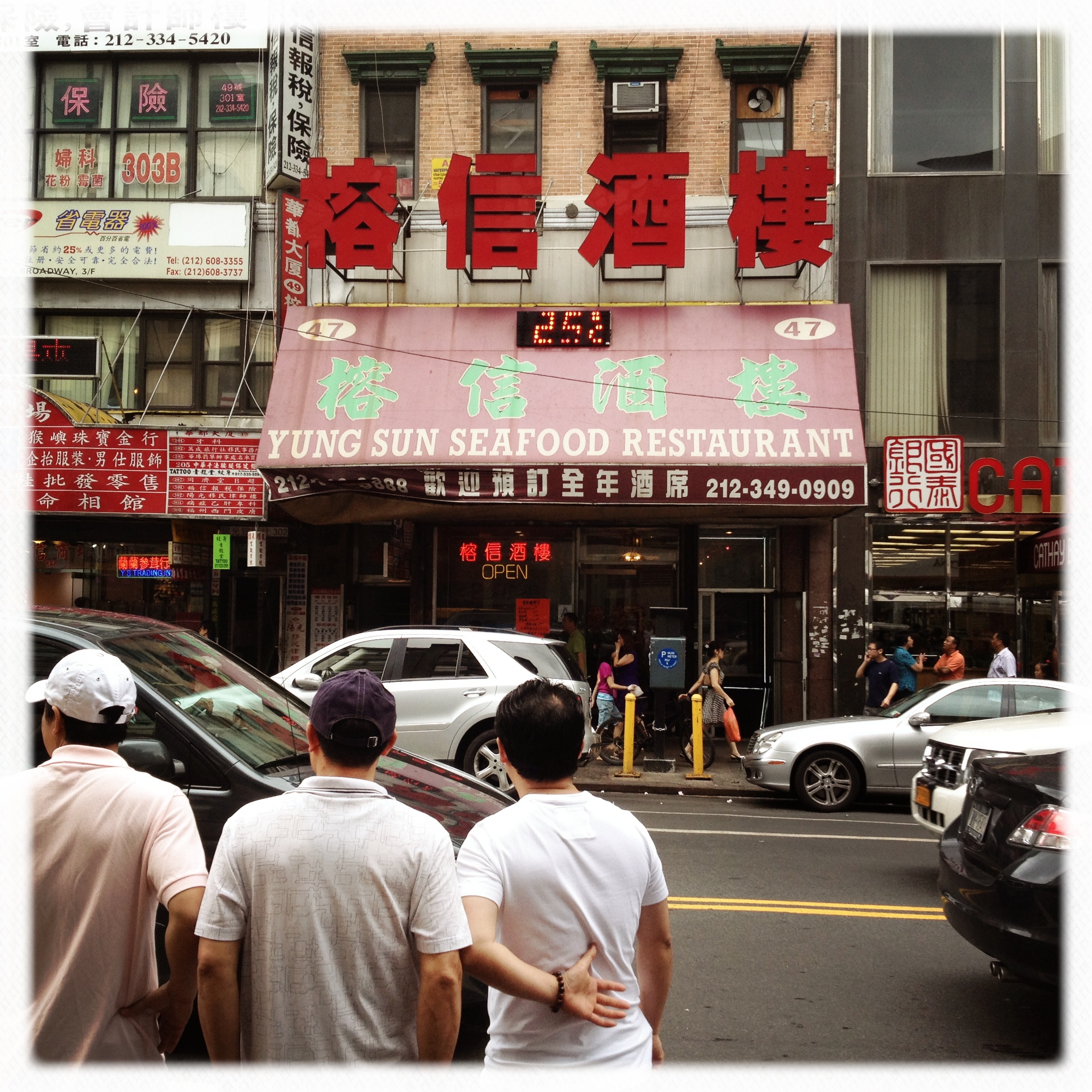 Scenes from Chinatown